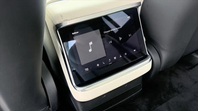 2023 Tesla Model X Standard Range
