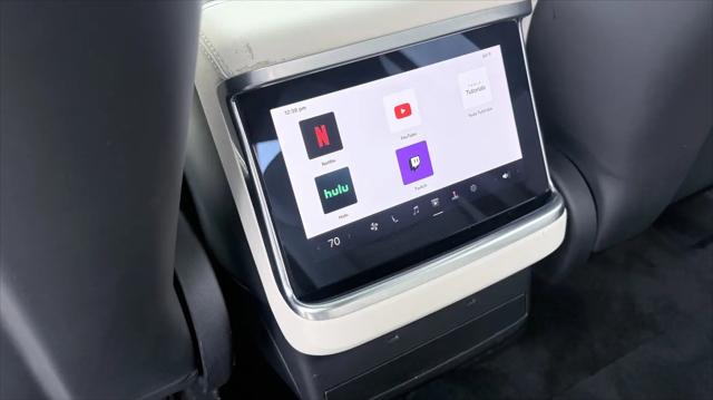 2023 Tesla Model X Standard Range