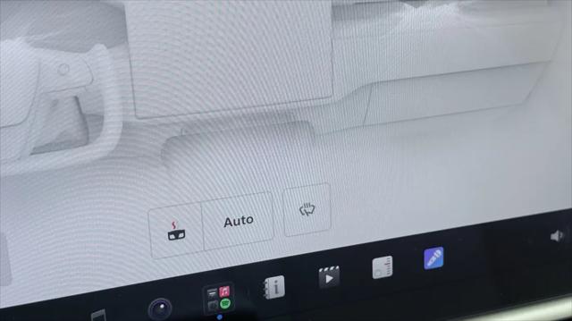 2023 Tesla Model X Standard Range