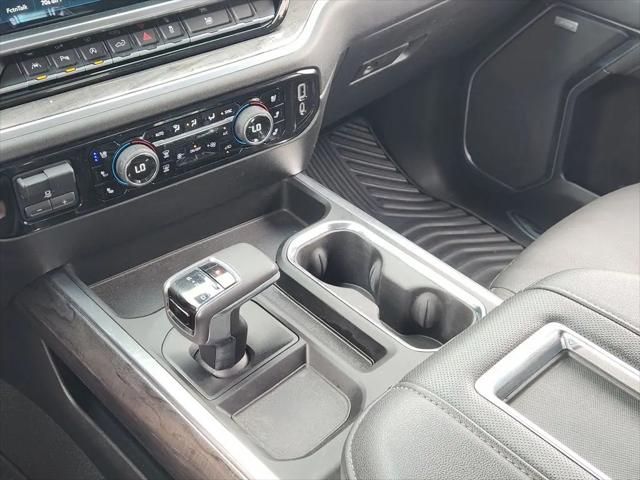 2022 Chevrolet Silverado 1500 4WD Crew Cab Short Bed LTZ