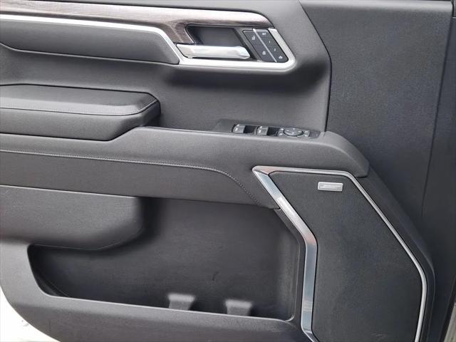 2022 Chevrolet Silverado 1500 4WD Crew Cab Short Bed LTZ