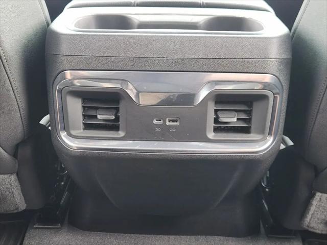 2022 Chevrolet Silverado 1500 4WD Crew Cab Short Bed LTZ