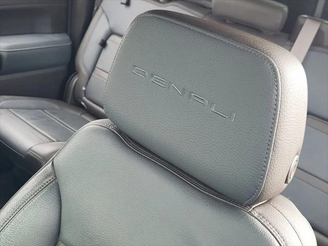 2021 GMC Sierra 1500 4WD Crew Cab Short Box Denali
