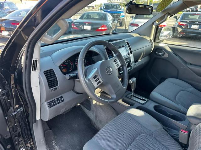 2016 Nissan Frontier SV