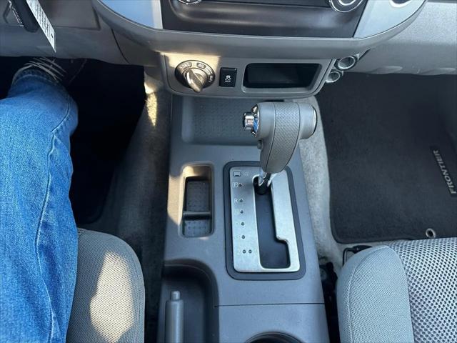 2016 Nissan Frontier SV