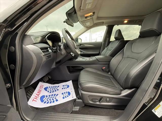 2025 INFINITI QX60 LUXE AWD