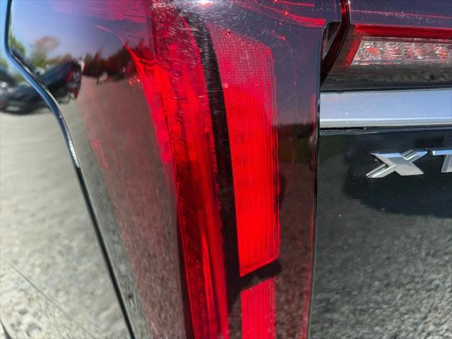 2023 Cadillac XT6 FWD Premium Luxury