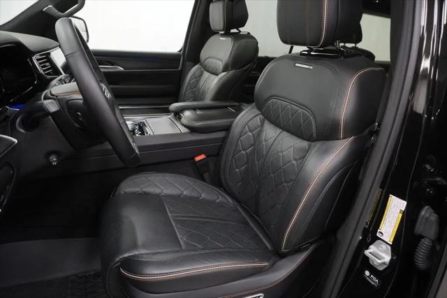 2025 Jeep Grand Wagoneer L Series III Obsidian 4x4