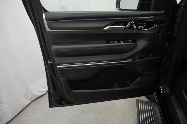 2025 Jeep Grand Wagoneer L Series III Obsidian 4x4