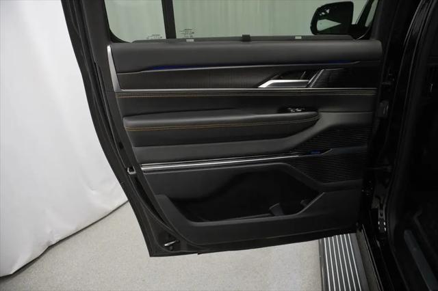 2025 Jeep Grand Wagoneer L Series III Obsidian 4x4