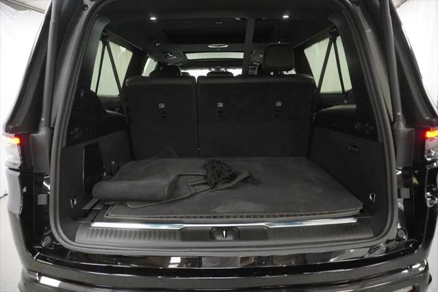 2025 Jeep Grand Wagoneer L Series III Obsidian 4x4