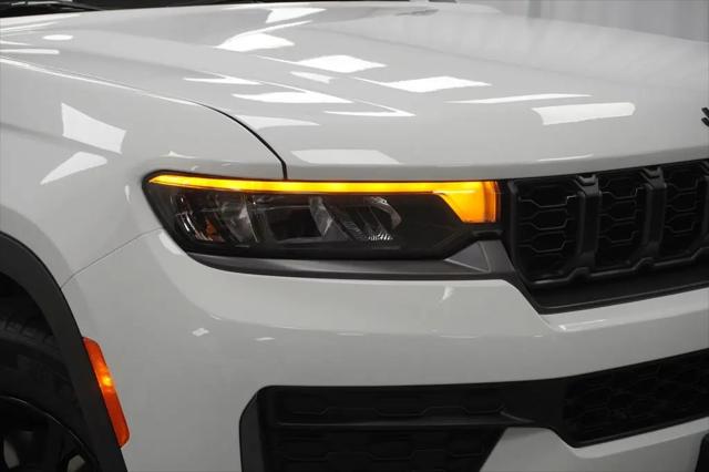 2026 Jeep Grand Cherokee Altitude 4x4