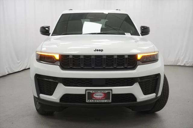 2026 Jeep Grand Cherokee Altitude 4x4