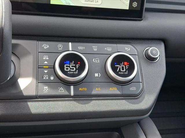 2025 Land Rover Defender 110 P400 X-Dynamic SE