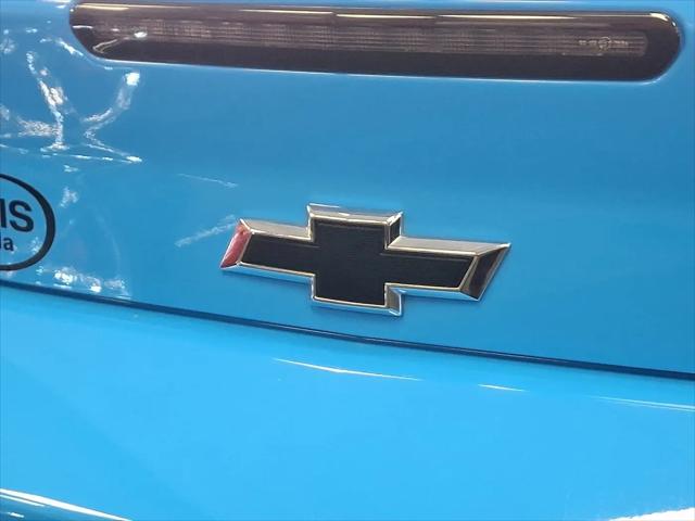 2022 Chevrolet Camaro RWD Convertible 2LT