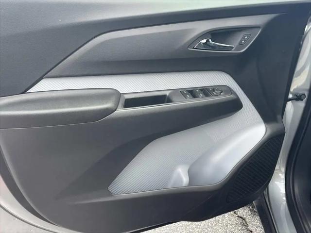 2027 Chevrolet Bolt LT FWD