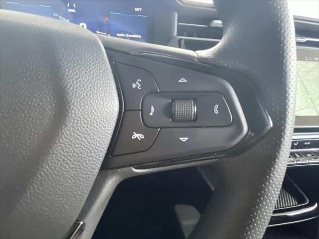 2027 Chevrolet Bolt LT FWD