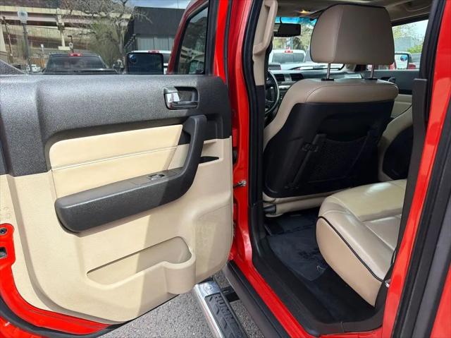 2009 HUMMER H3T H3T Luxury