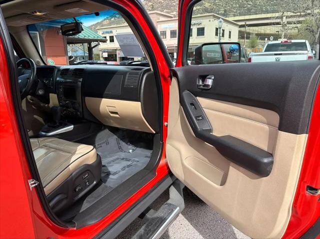 2009 HUMMER H3T H3T Luxury