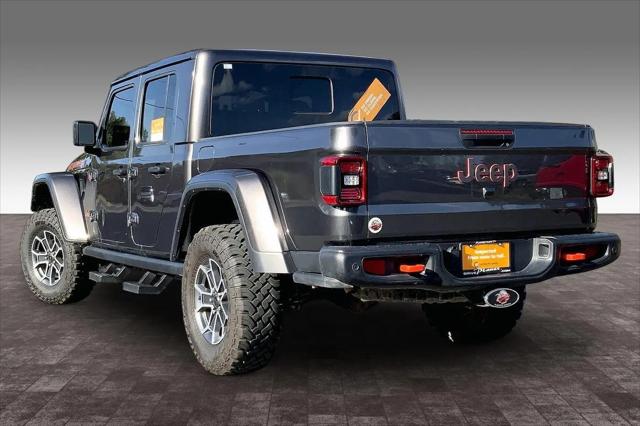 2024 Jeep Gladiator Sport