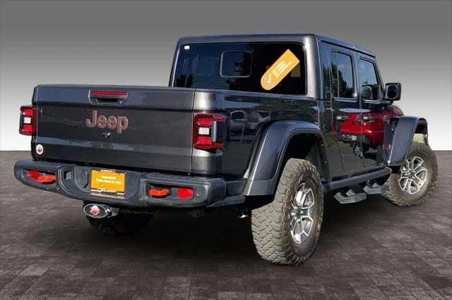 2024 Jeep Gladiator Sport