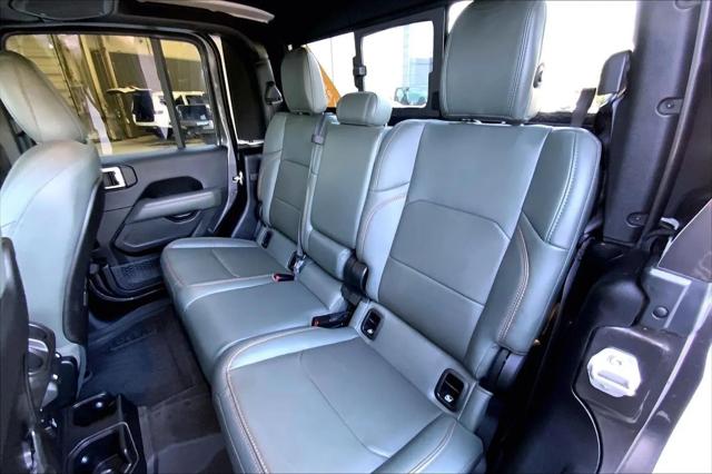 2024 Jeep Gladiator Sport