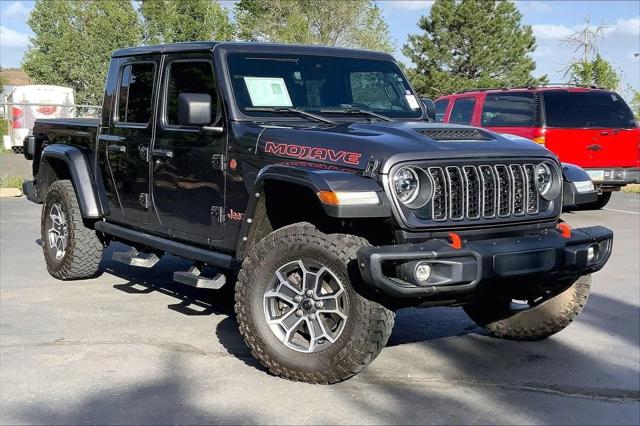 2024 Jeep Gladiator Sport