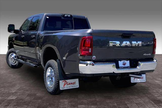 2026 Ram 3500 Tradesman Crew Cab 4x4 8' Box