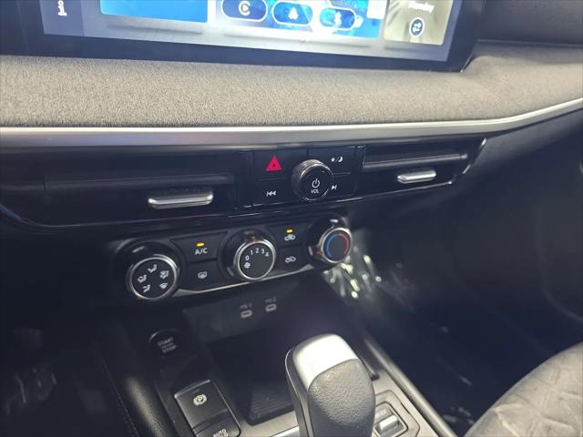 2025 Nissan Kicks SV Intelligent AWD