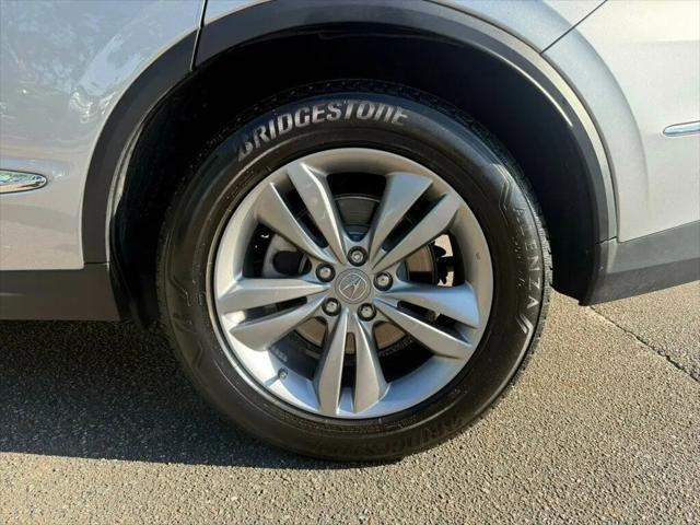 2025 Acura MDX Standard