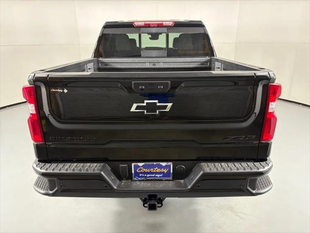2026 Chevrolet Silverado 1500 4WD Crew Cab Short Bed ZR2