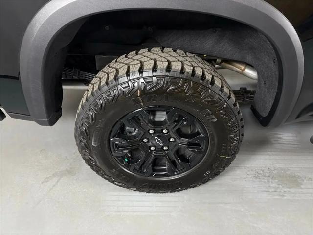2026 Chevrolet Silverado 1500 4WD Crew Cab Short Bed ZR2