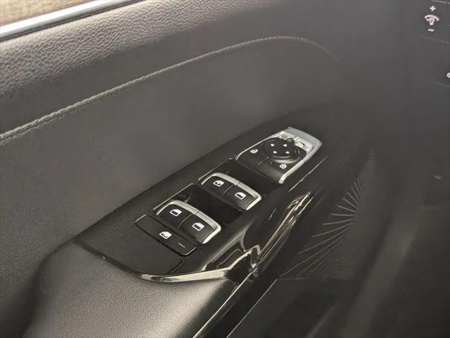 2023 Kia K5 EX