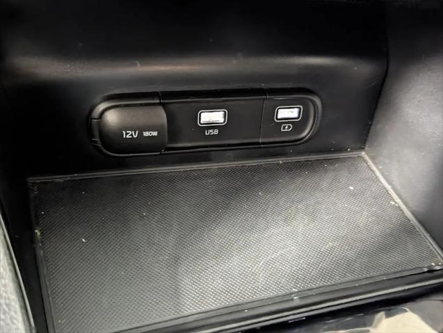 2023 Kia K5 EX