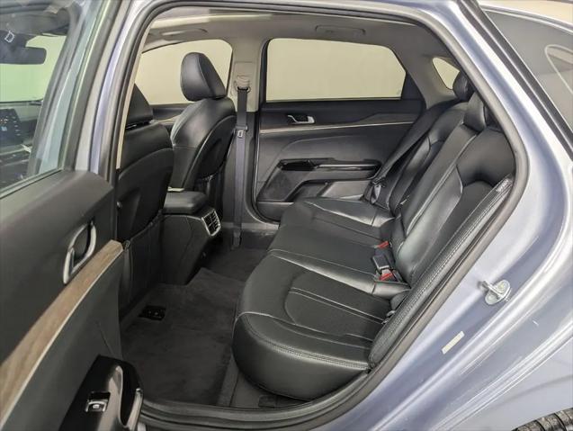 2023 Kia K5 EX