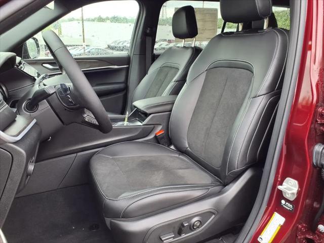 2026 Jeep Grand Cherokee L Altitude 4x4