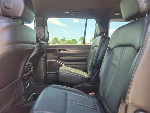 2024 Jeep Wagoneer Series III 4x4