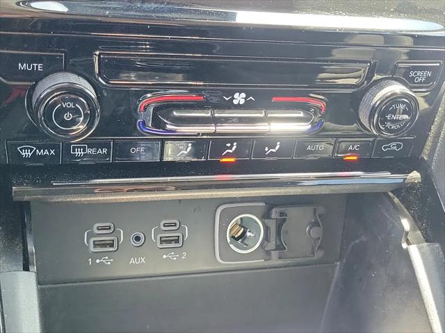 2023 Jeep Grand Cherokee L Laredo 4x4