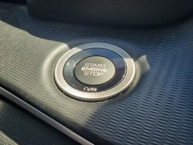 2023 Jeep Grand Cherokee L Laredo 4x4