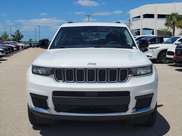 2023 Jeep Grand Cherokee L Laredo 4x4