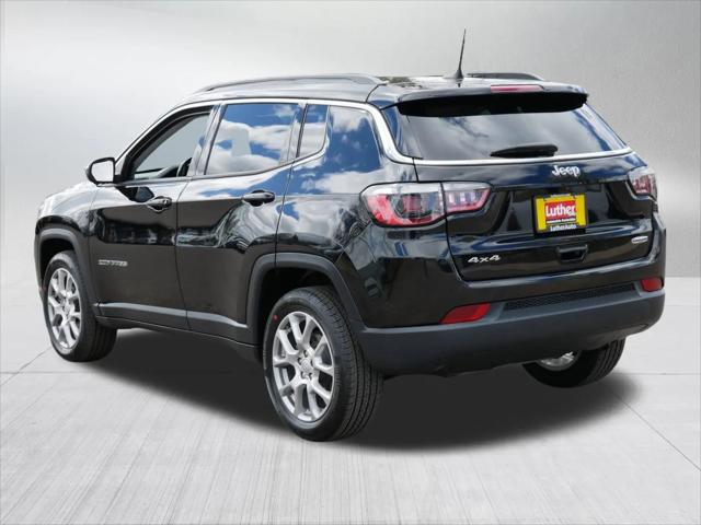 2022 Jeep Compass Latitude Lux 4x4