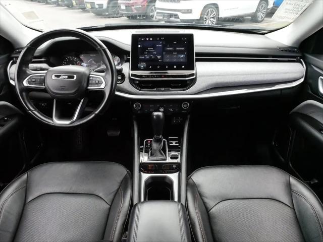 2022 Jeep Compass Latitude Lux 4x4