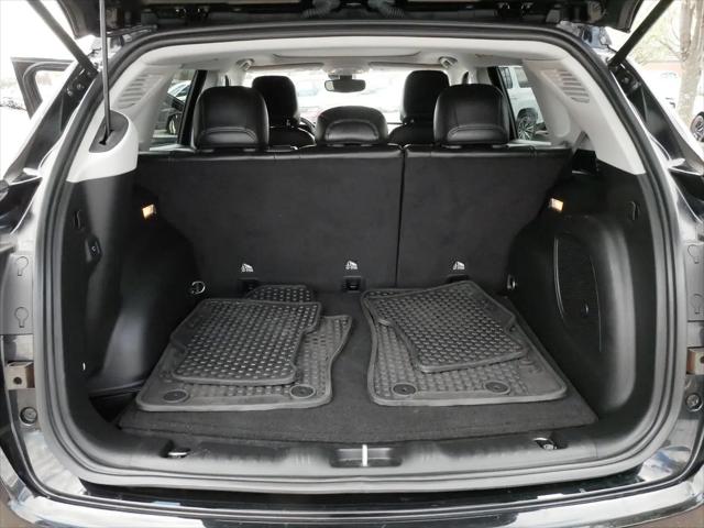 2022 Jeep Compass Latitude Lux 4x4