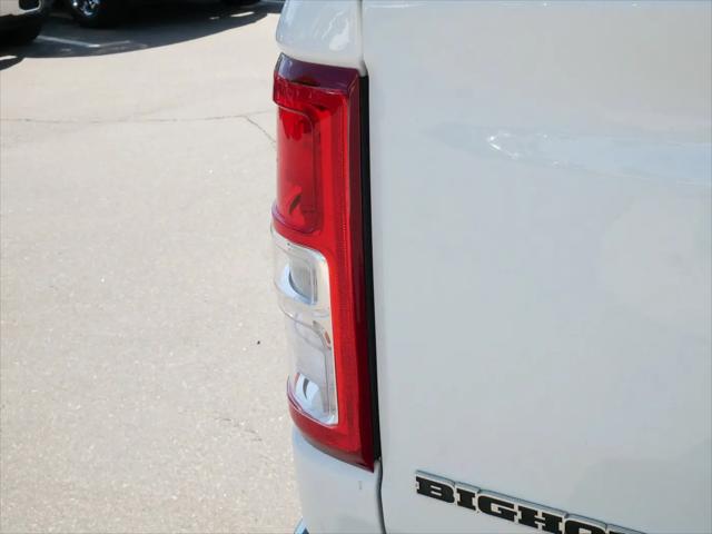 2022 Ram 1500 Big Horn Crew Cab 4x4 5'7" Box