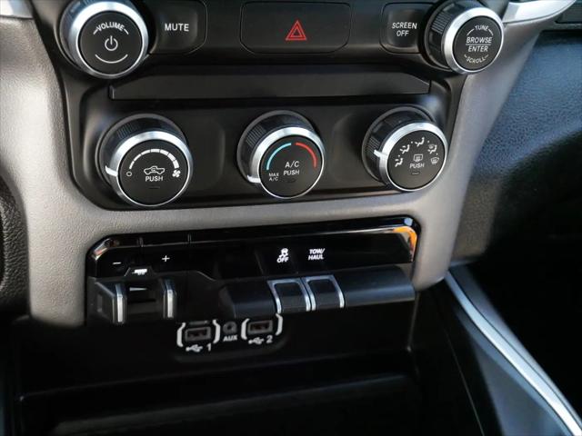 2022 Ram 1500 Big Horn Crew Cab 4x4 5'7" Box
