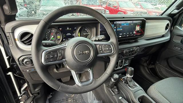 2025 Jeep Wrangler 4xe Sahara 4xe