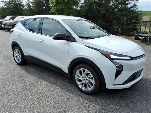 2027 Chevrolet Bolt LT FWD