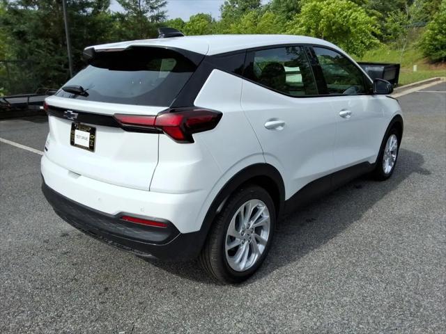 2027 Chevrolet Bolt LT FWD