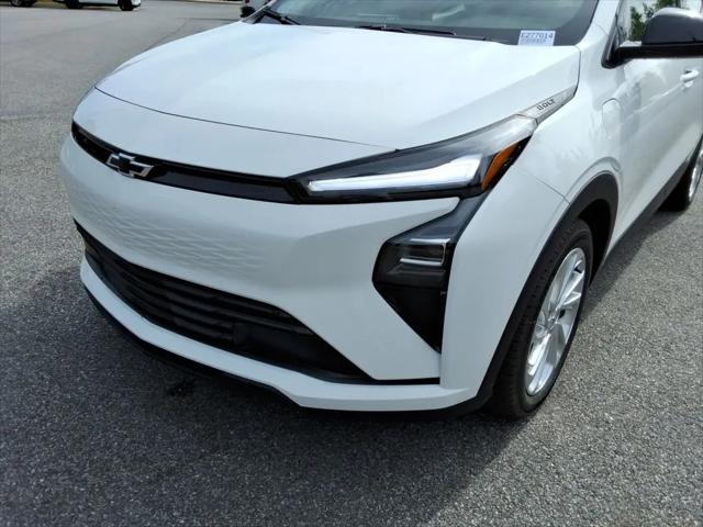 2027 Chevrolet Bolt LT FWD