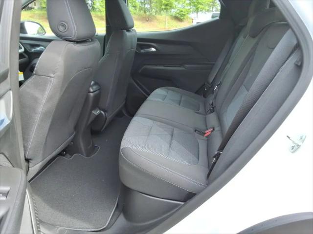 2027 Chevrolet Bolt LT FWD